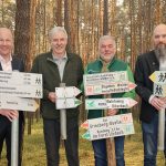 Modernisierung der Wanderwegbeschilderung im Naturpark Augsburg – Westliche Wälder startet